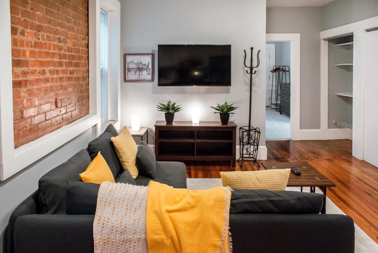 Gorgeous 1Br Wooster Sq. Apt. - Wshr/Dryr, Parking New Haven Exterior photo